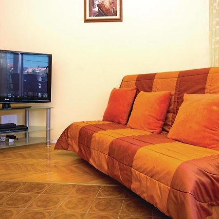 Amazing Apartment In Kastel Stafilic With Jacuzzi Kastela Bagian luar foto