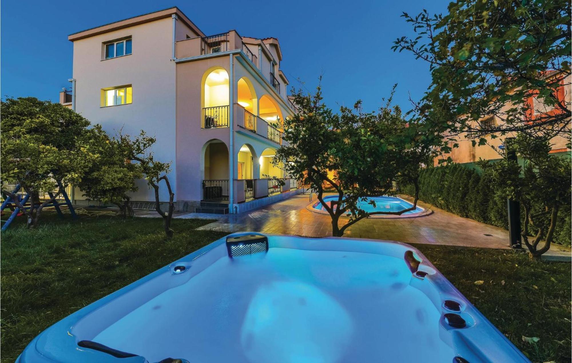 Amazing Apartment In Kastel Stafilic With Jacuzzi Kastela Bagian luar foto